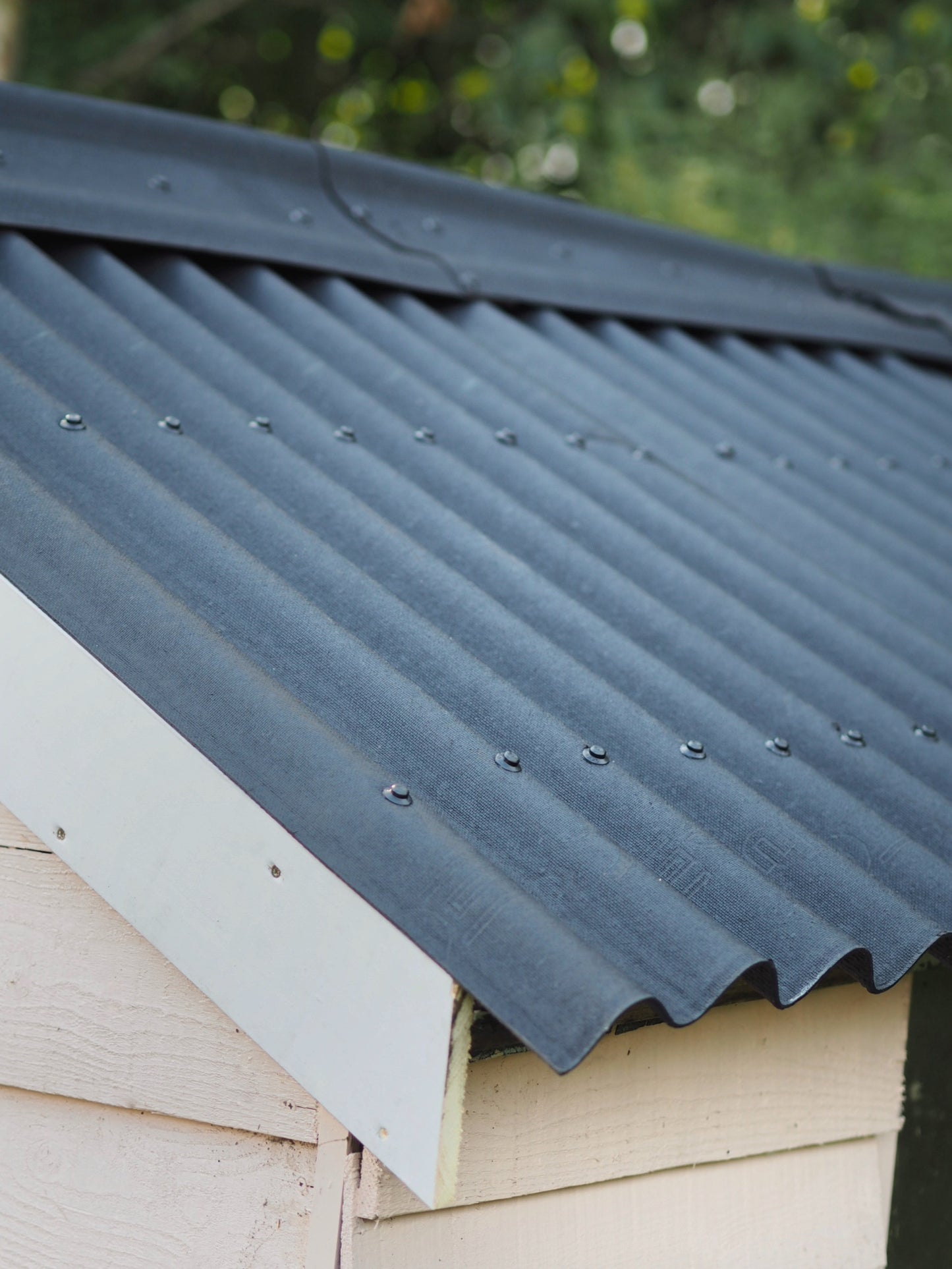 black onduline sheets for shed